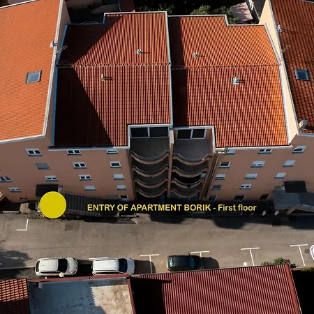 Apartament Borik *